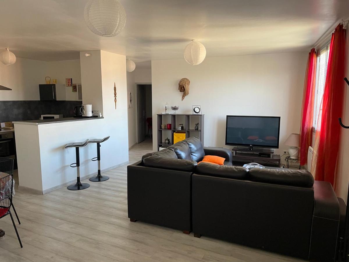 L'Escapade Apartment Catllar ภายนอก รูปภาพ
